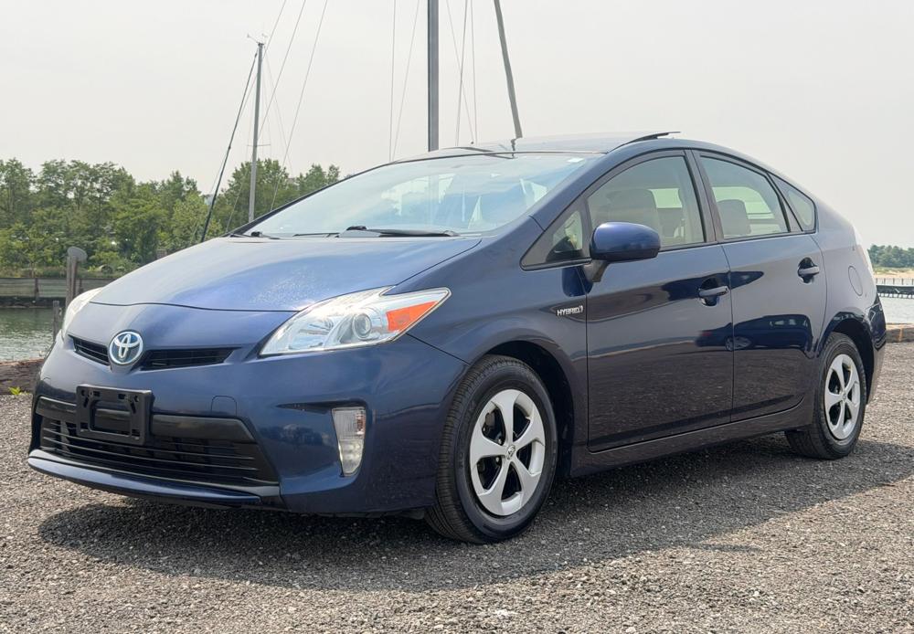 Blue Toyota Prius for rent in New Jersey